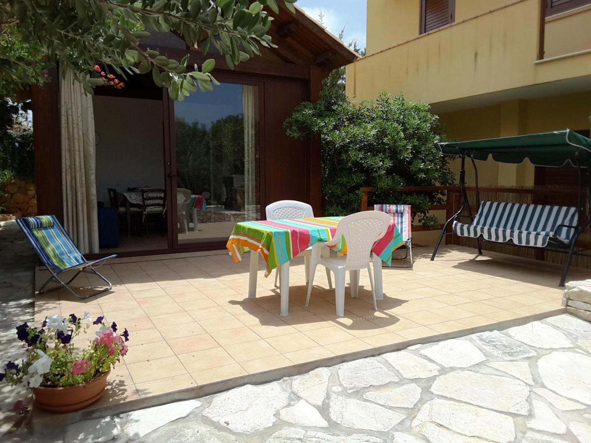 Il Rustico Di Pino Villa Custonaci Bagian luar foto