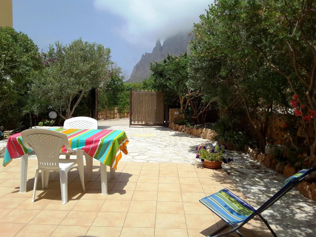 Il Rustico Di Pino Villa Custonaci Bagian luar foto